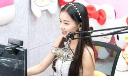 向佐八卦视频爆料女主播,神秘身份引发热议